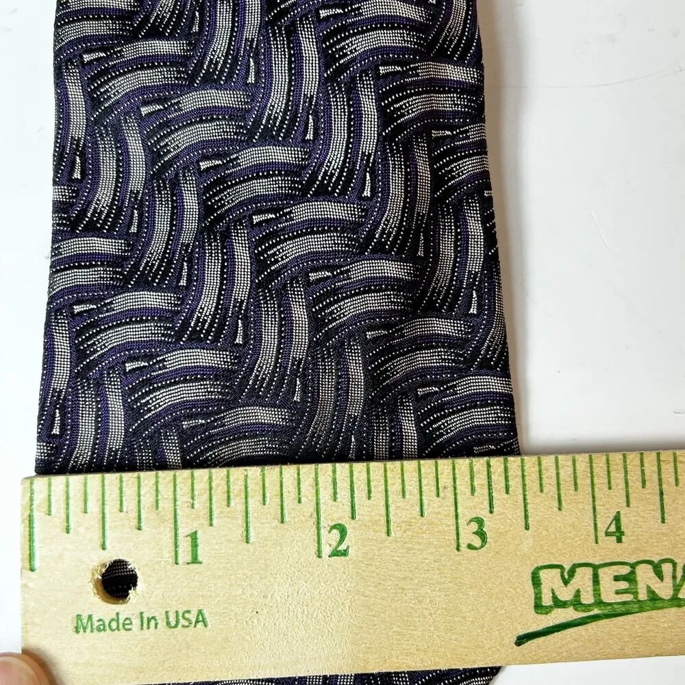 Polo Ralph Lauren Men's NWT Gray Purple Geo Weave Print 100% Silk Long Tie
